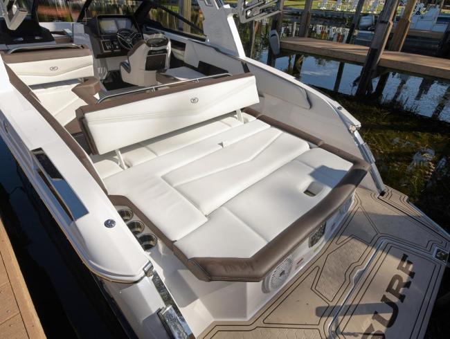 Cobaltboats R6 Surf Belgian Boat Service Nieuwpoort