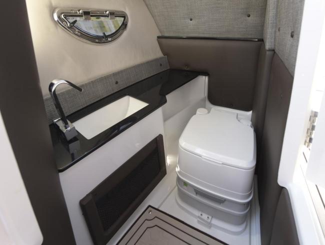 Cobaltboats R6 Surf Belgian Boat Service Nieuwpoort