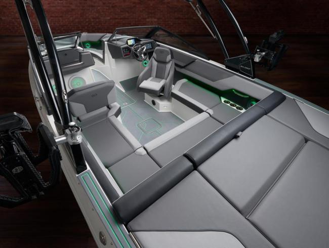 Cobaltboats CS23 Surf Belgian Boat Service Nieuwpoort