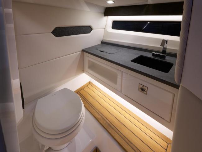 Cobaltboats R31 Belgian Boat Service Nieuwpoort