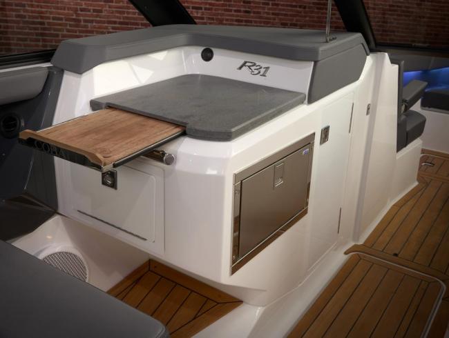 Cobaltboats R31 Belgian Boat Service Nieuwpoort