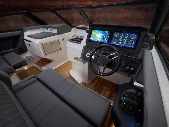 Cobaltboats R31 Belgian Boat Service Nieuwpoort