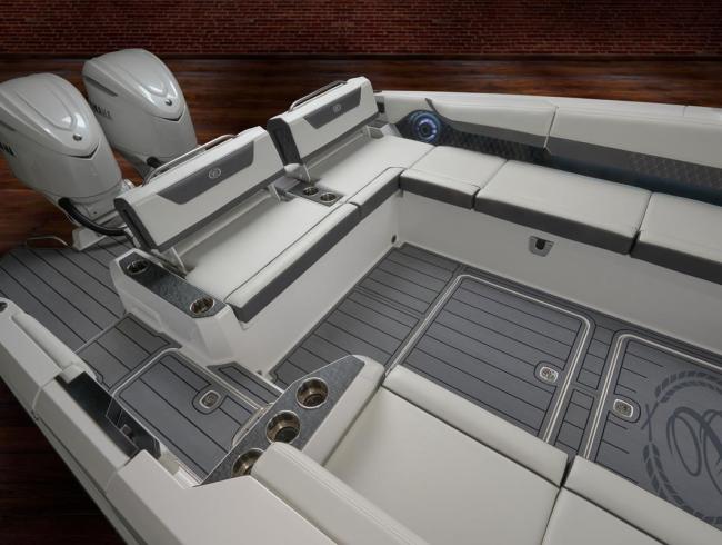 Cobaltboats R31 outboard Belgian Boat Service Nieuwpoort