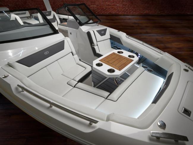 Cobaltboats R31 outboard Belgian Boat Service Nieuwpoort