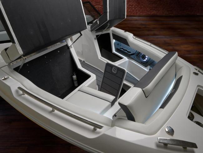 Cobaltboats R31 outboard Belgian Boat Service Nieuwpoort