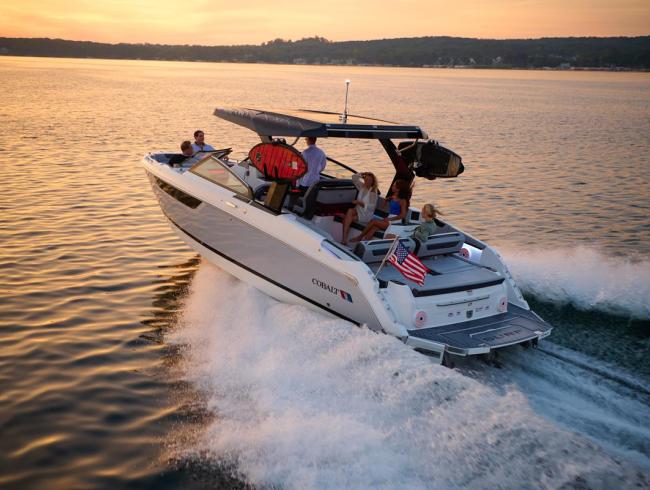 Cobaltboats R31 Surf Belgian Boat Service Nieuwpoort