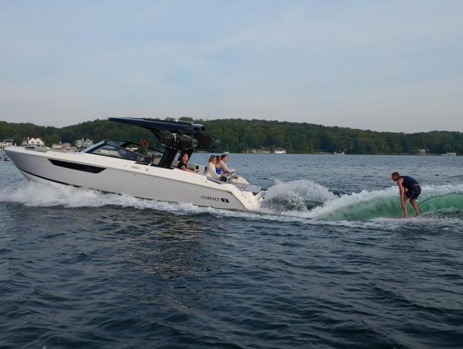 Cobaltboats R31 Surf Belgian Boat Service Nieuwpoort