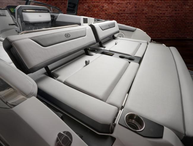 Cobaltboats R31 Surf Belgian Boat Service Nieuwpoort