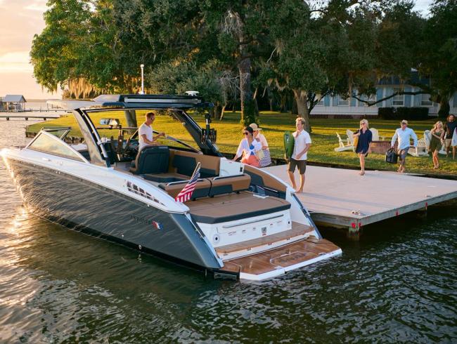Cobaltboats R33 Surf Belgian Boat Service Nieuwpoort