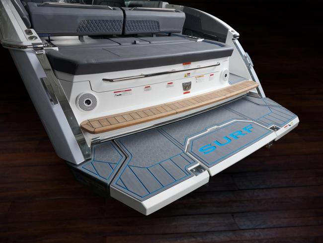 Cobaltboats R33 Surf Belgian Boat Service Nieuwpoort