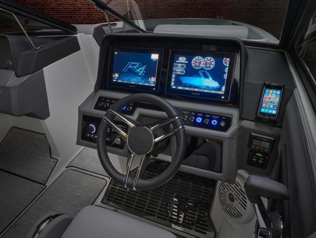 Cobaltboats R4 Belgian Boat Service Nieuwpoort