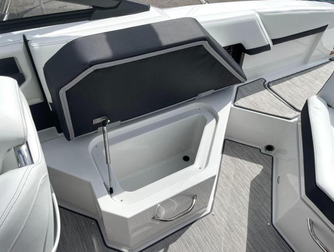 Cobaltboats R4 Outboard Belgian Boat Service Nieuwpoort