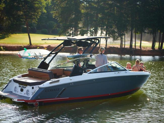 Cobaltboats R4 Surf Belgian Boat Service Nieuwpoort