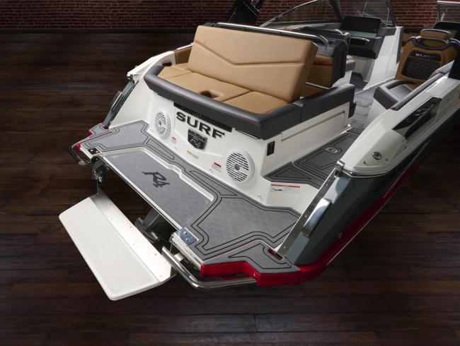 Cobaltboats R4 Surf Belgian Boat Service Nieuwpoort