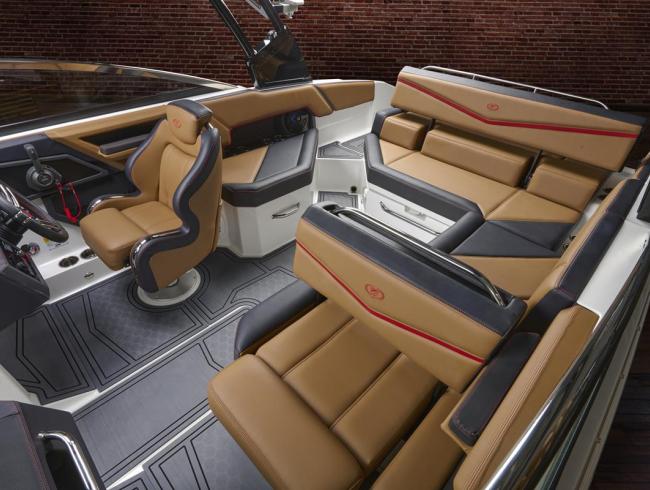 Cobaltboats R4 Surf Belgian Boat Service Nieuwpoort