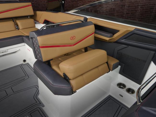 Cobaltboats R4 Surf Belgian Boat Service Nieuwpoort