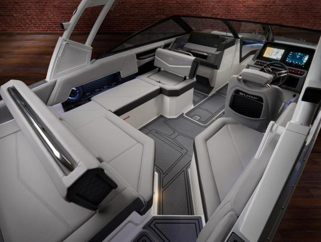 Cobaltboats R4 Surf Belgian Boat Service Nieuwpoort