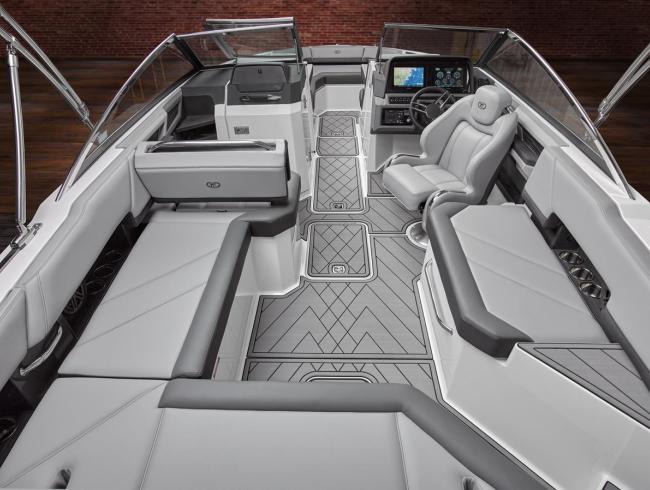 Cobaltboats R6 Belgian Boat Service Nieuwpoort