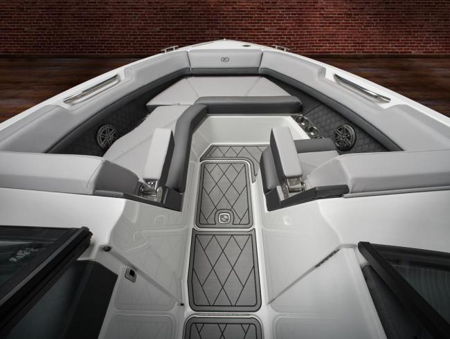 Cobaltboats R6 Belgian Boat Service Nieuwpoort