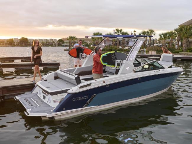 Cobaltboats R8 Surf Belgian Boat Service Nieuwpoort