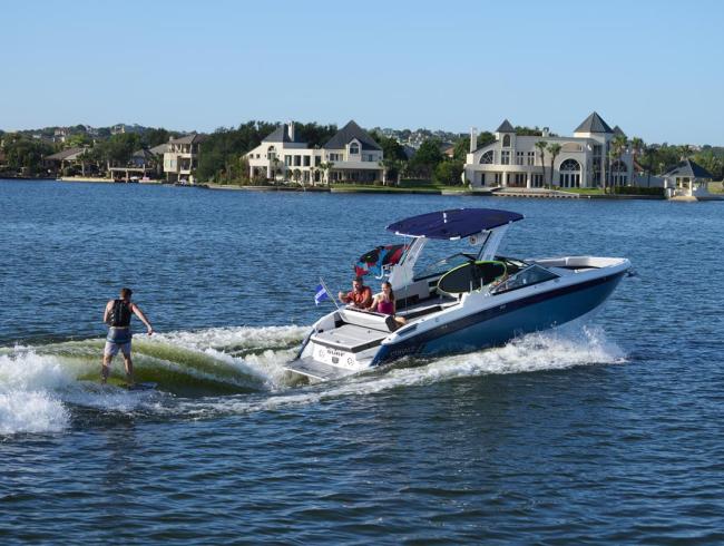 Cobaltboats R8 Surf Belgian Boat Service Nieuwpoort