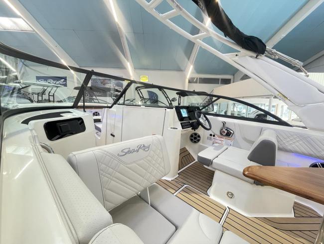 Searay 230 SDX Outboard Belgian Boat Service