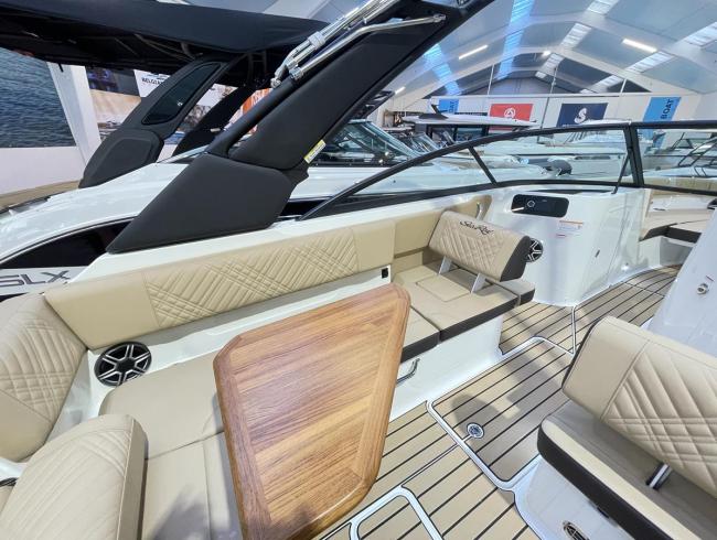 Searay 250 SDX Outboard Belgian Boat Service Nieuwpoort
