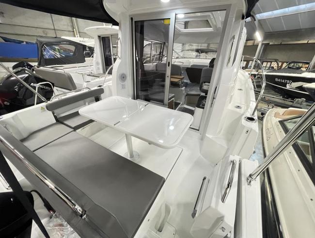 Beneteau Antaris 7 motorboot Belgian Boat Service Nieuwpoort