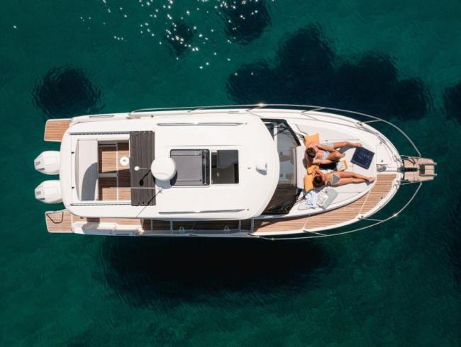 Beneteau Antaris 9 Belgian Boat Service Nieuwpoort