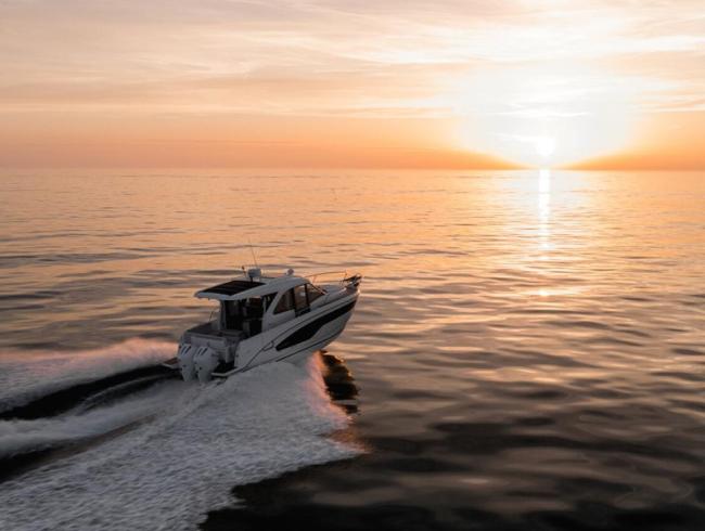 Beneteau Antaris 9 Belgian Boat Service Nieuwpoort