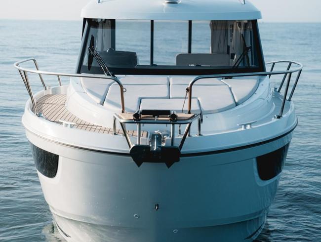 Beneteau Antaris 9 Belgian Boat Service Nieuwpoort