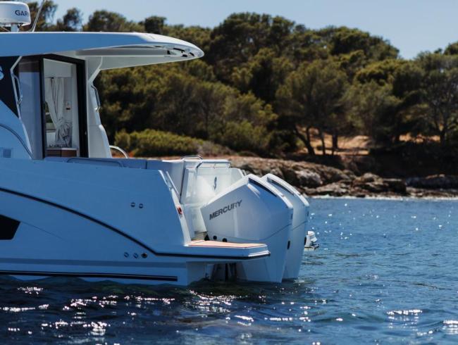 Beneteau Antaris 9 Belgian Boat Service Nieuwpoort