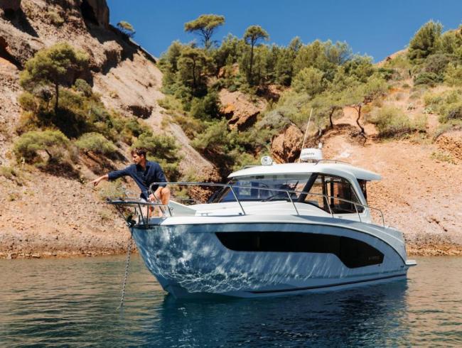 Beneteau Antaris 9 Belgian Boat Service Nieuwpoort