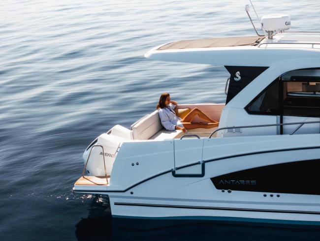 Beneteau Antaris 9 Belgian Boat Service Nieuwpoort