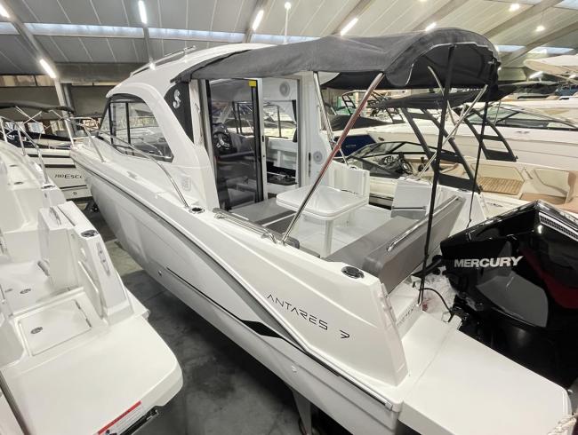 Beneteau Antaris 7 motorboot Belgian Boat Service Nieuwpoort