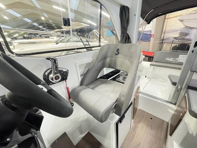 Beneteau Antaris 7 motorboot Belgian Boat Service Nieuwpoort