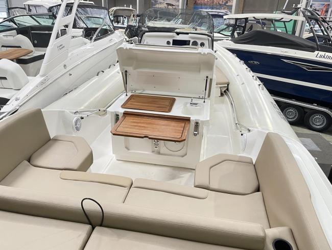 Jokerboats 28 EFB inboard Semirigid Sportboot Belgian Boat Service Nieuwpoort