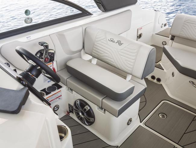 Searay 230 SDS Surf Belgian Boat Service Nieuwpoort