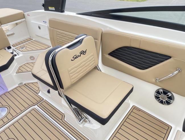 Searay 230 SPX Searay sportboot Belgian Boat Service Nieuwpoort
