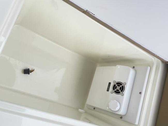 Searay 230 SPX Searay sportboot Belgian Boat Service Nieuwpoort