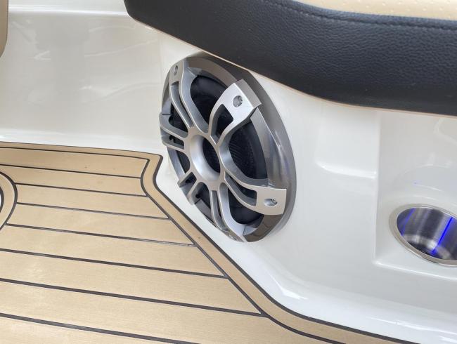 Searay 230 SPX Searay sportboot Belgian Boat Service Nieuwpoort