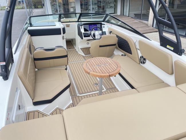 Searay 230 SPX Searay sportboot Belgian Boat Service Nieuwpoort