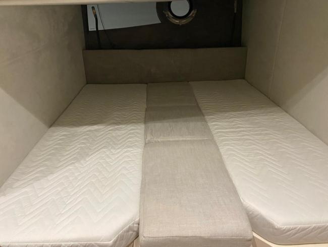 Sessa C38 motoryacht Belgian Boat Service Nieuwpoort