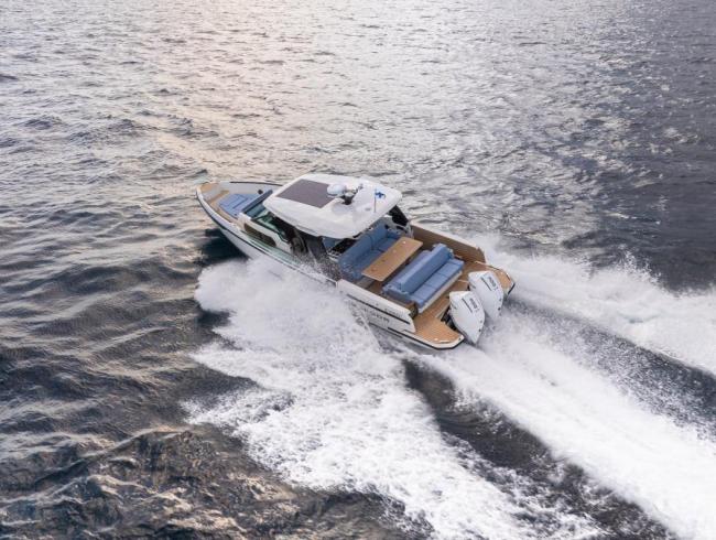 Saxdoryachts 320 GTO Belgian Boat Service