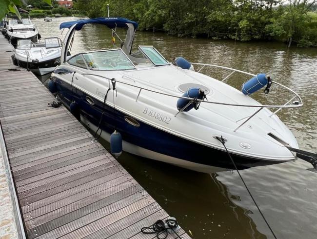 Crownline 280 Cabincruiser
