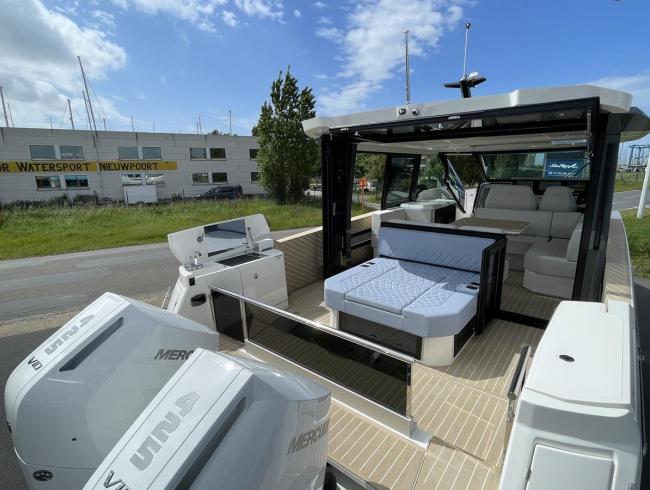 Saxdoryachts 400