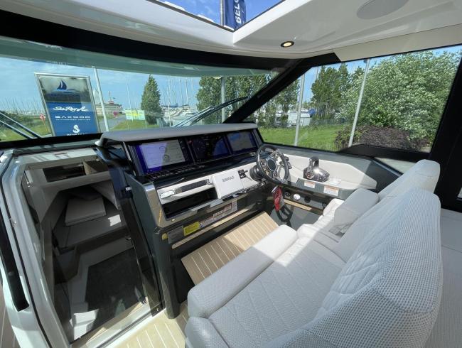 Saxdoryachts 400