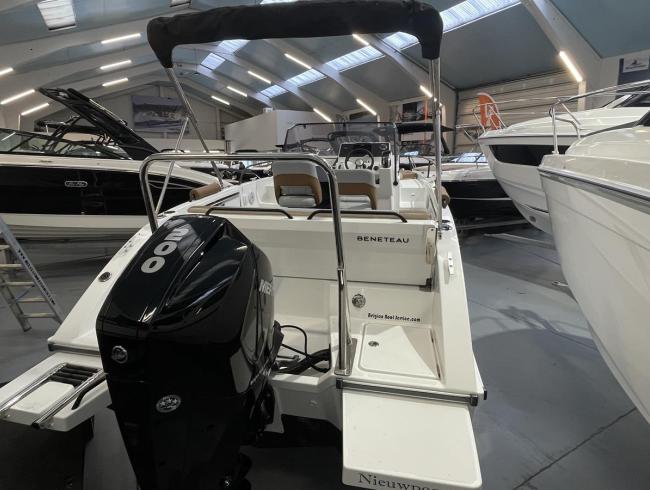 Beneteau Flyer