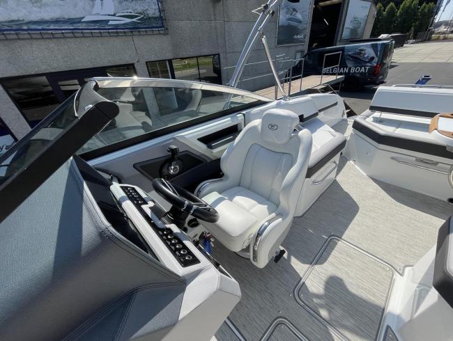 Cobaltboats R6 Belgian Boat Service