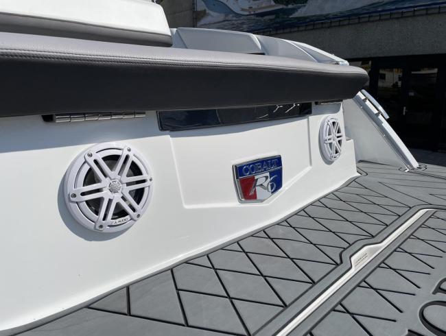 Cobaltboats R6 Belgian Boat Service